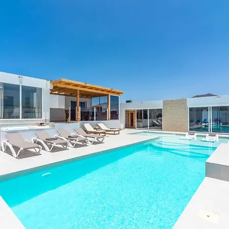Mykonos 别墅 *